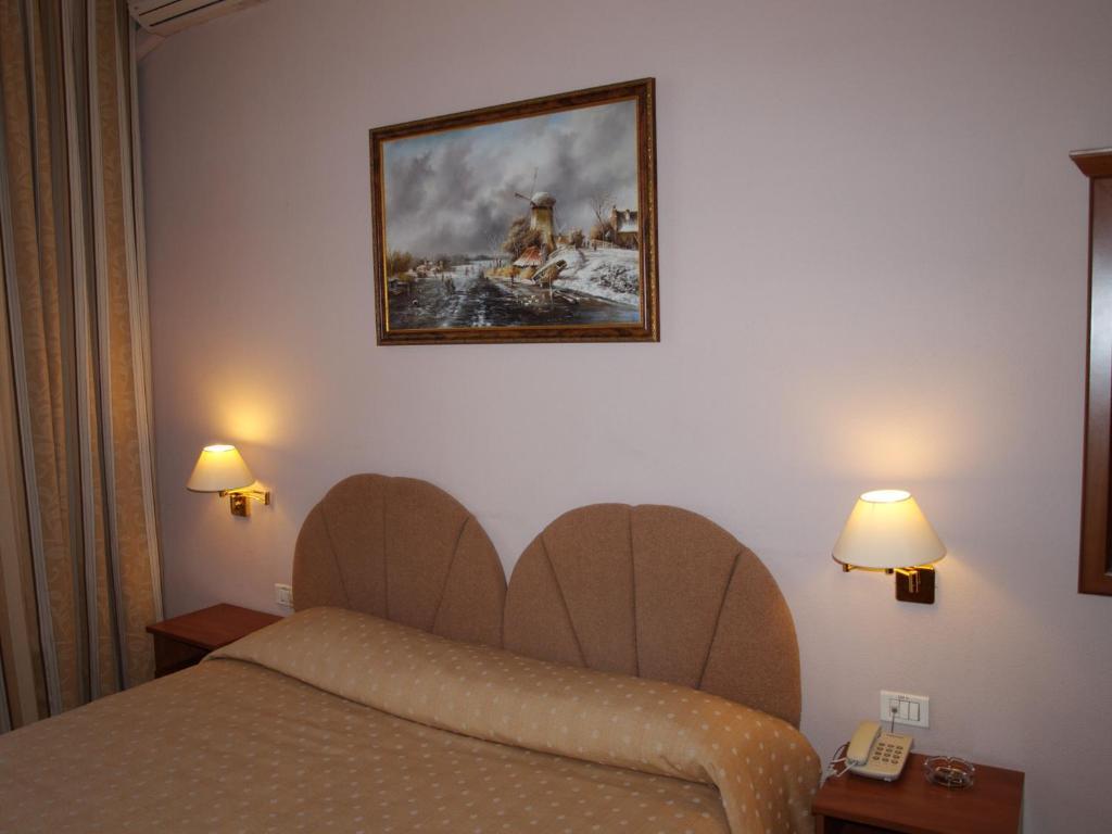 Domus Hotel-1 Κίεβο Εξωτερικό φωτογραφία