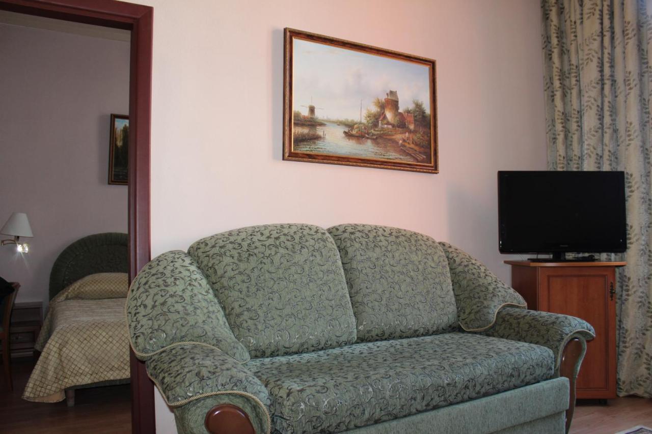 Domus Hotel-1 Κίεβο Εξωτερικό φωτογραφία